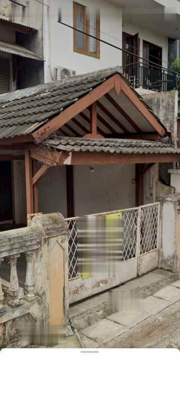 dijual rumah sarua indah