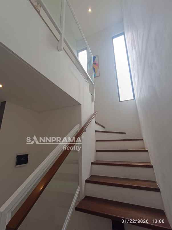 dijual rumah sawangan