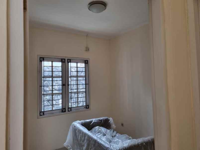 dijual rumah siap huni di kota wisata cibubur