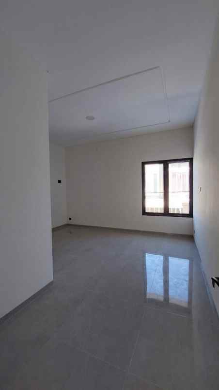 dijual rumah sidosermo