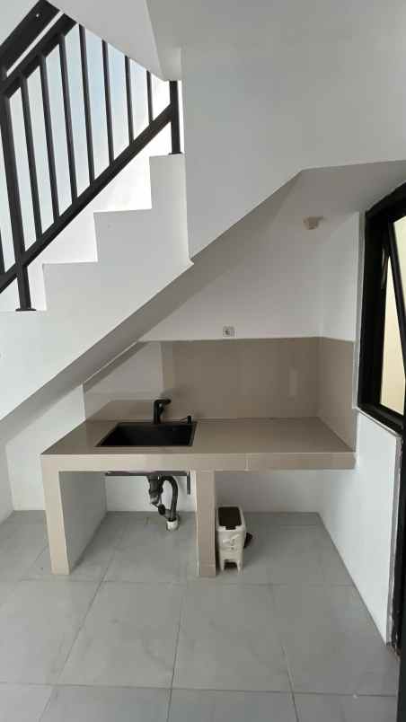 dijual rumah silaturahim residence