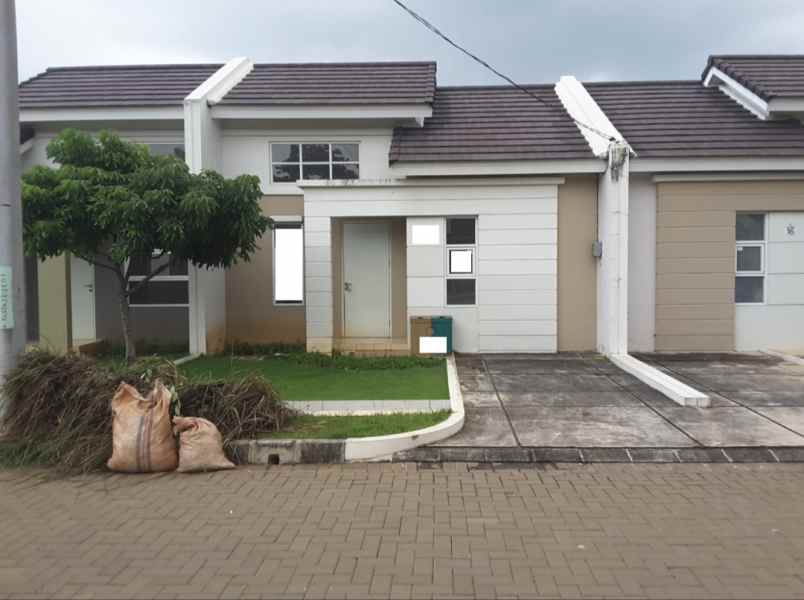dijual rumah summarecon karawang