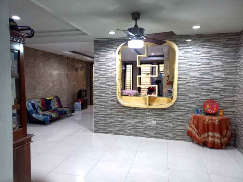 dijual rumah taman modern cakung