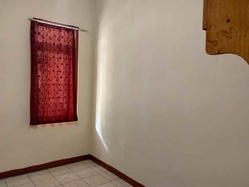 dijual rumah tanimulya ngamprah bandung barat