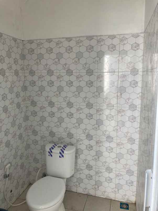 dijual rumah tanjung duren selatan