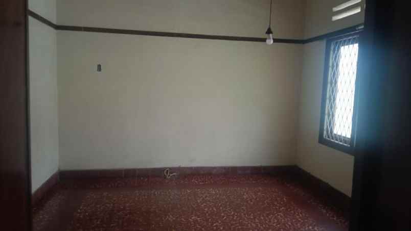 dijual rumah vintage di pasirkoja kota bandung