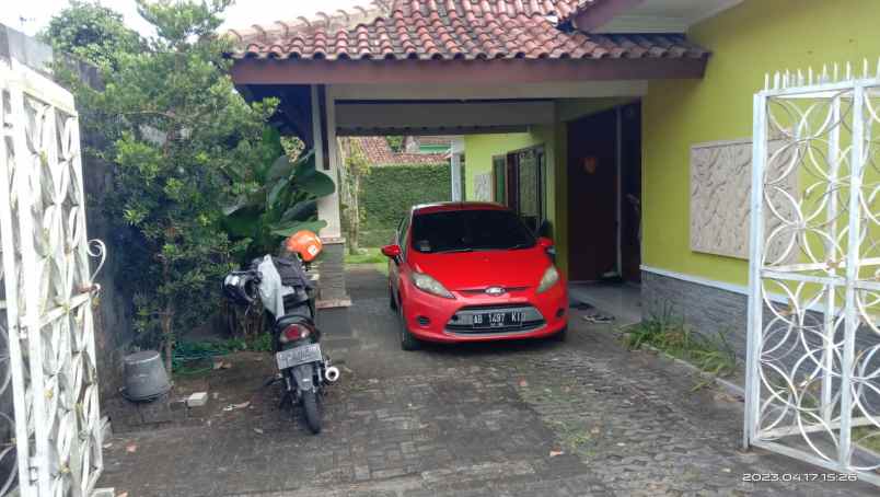 dijual rumah wedomartani ngemplak