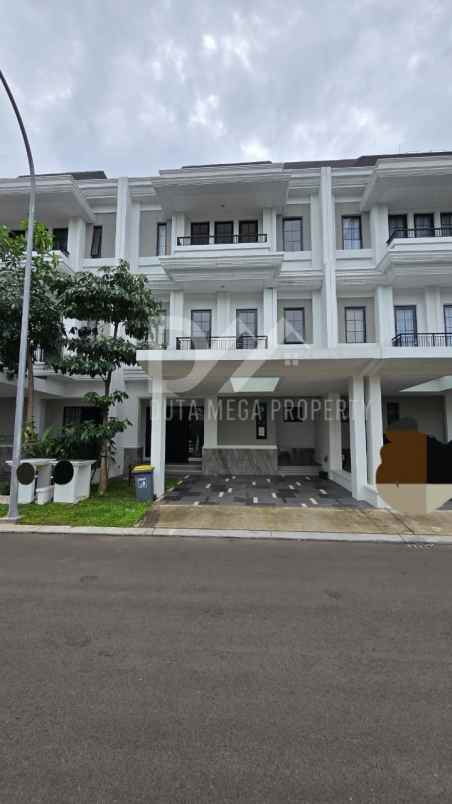 dijual rumah winona alam sutera