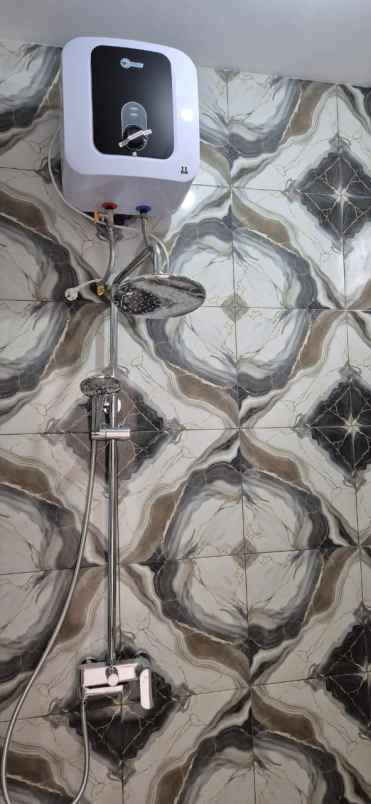 dijual rumah wisma bungurasih