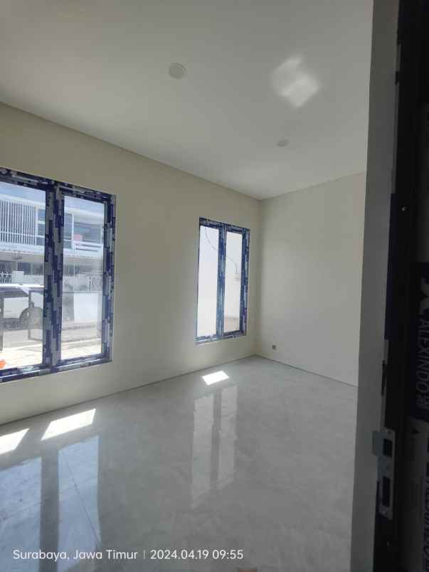 dijual rumah wisma permai