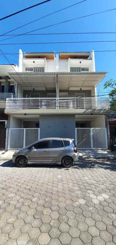 dijual rumah wisma permai