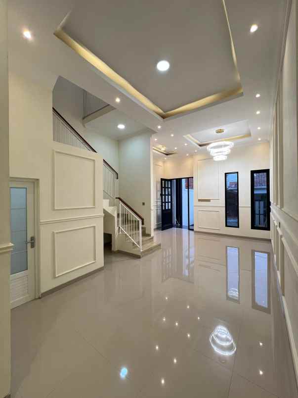 dijual rumah wonorejo