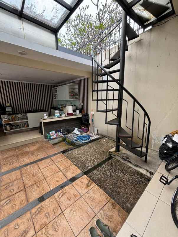 dijual ruman modern minimalis