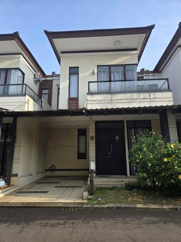 dijual sangat murah lavon swan city tangerang