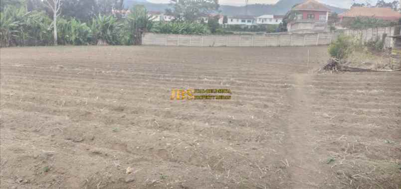 dijual tanah daerah karo jalan kebun