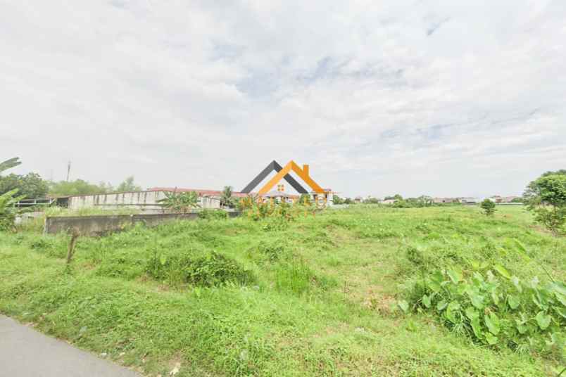 dijual tanah jalan lizadri putra