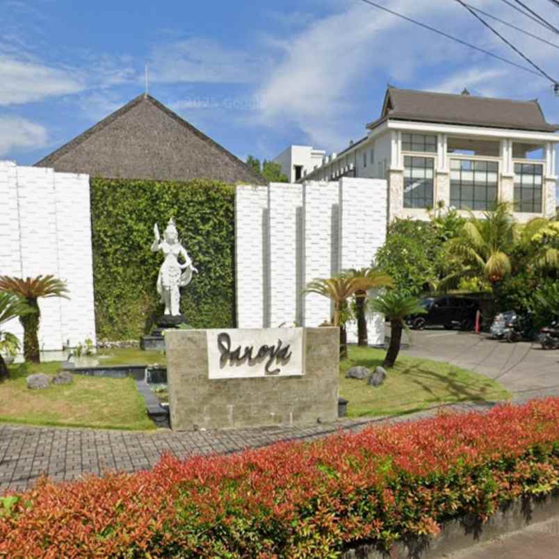 dijual villa batu belig