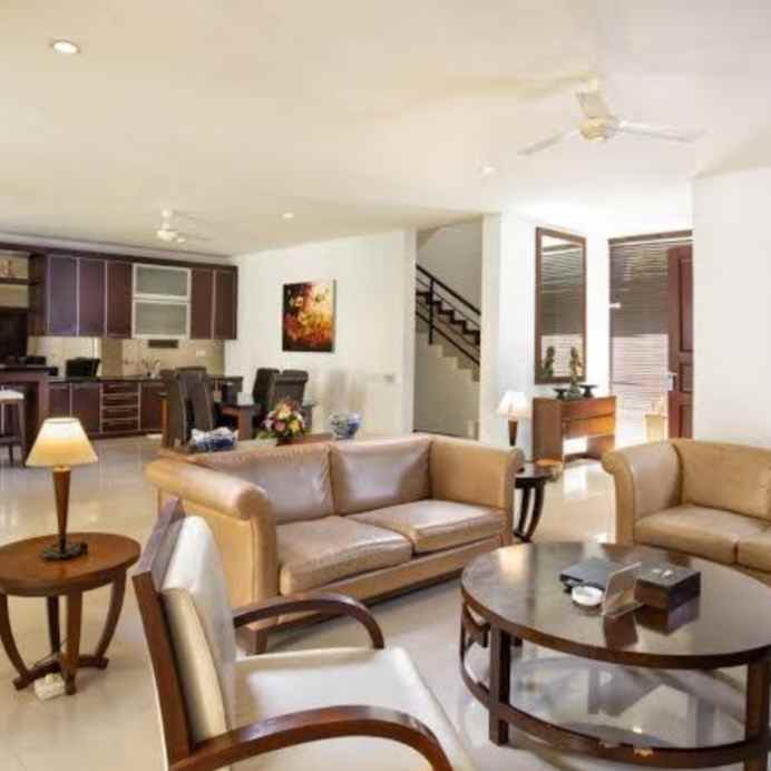 dijual villa batu belig