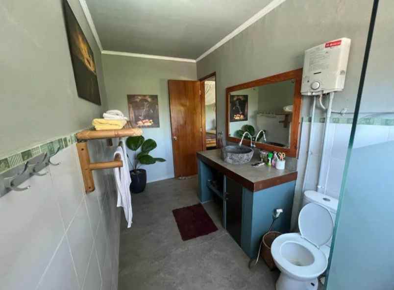 dijual villa desa lalanglingah kec