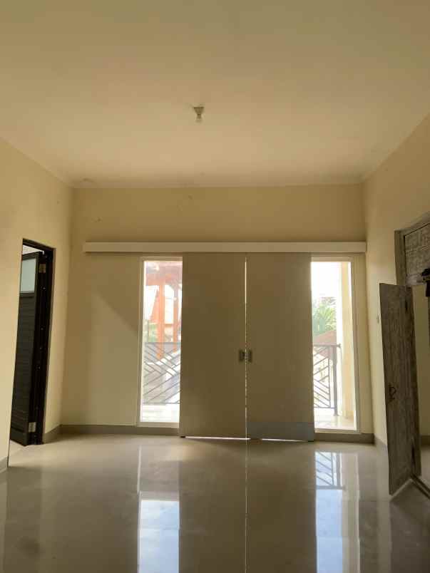 dijual villa mewah di jl teuku umar denpasar