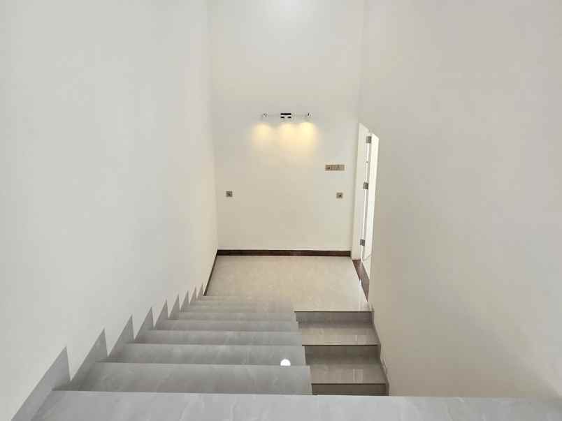 dijual villa sentosa park sunggal