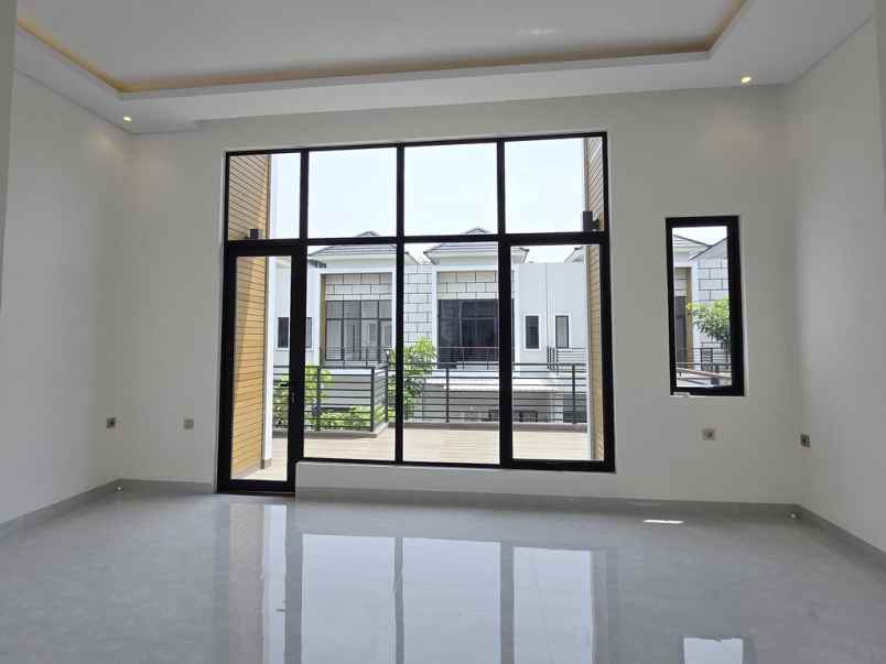 dijual villa sentosa park sunggal