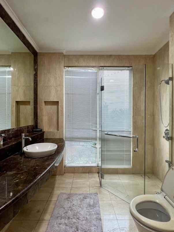 disewakan apartemen senayan