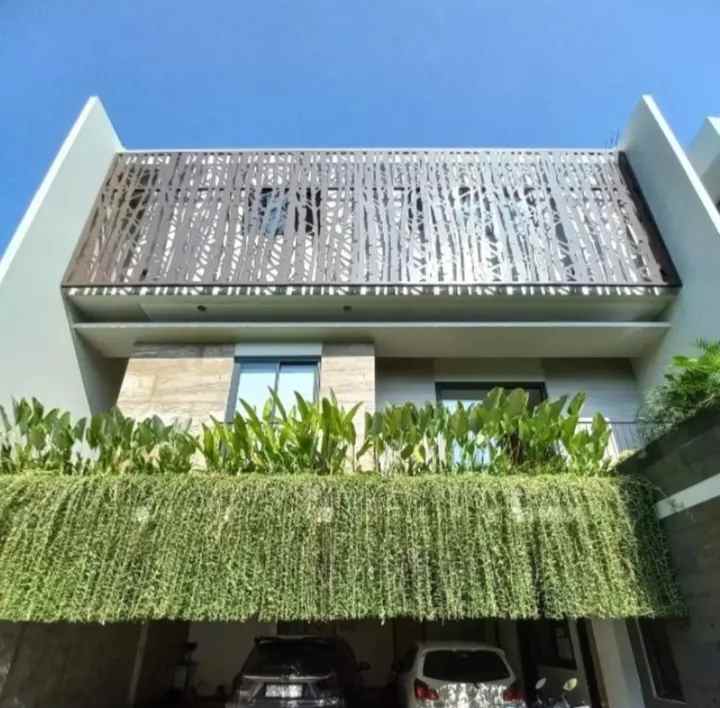 disewakan kost jl pejompongan dalam nomor