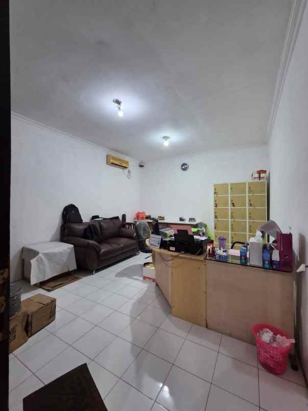 disewakan ruko gudang kantor fira kenjeran