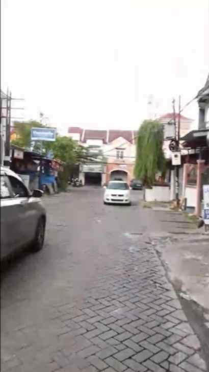 disewakan ruko gudang kantor raya kutisari