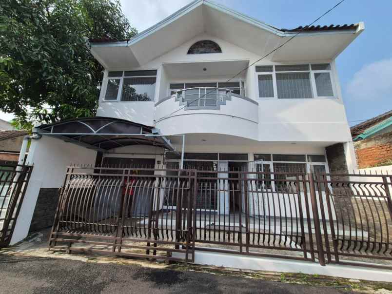 disewakan rumah ancol timur sayap