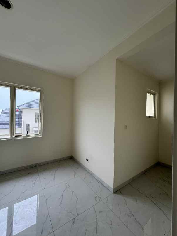 disewakan rumah cluster giri suvarna