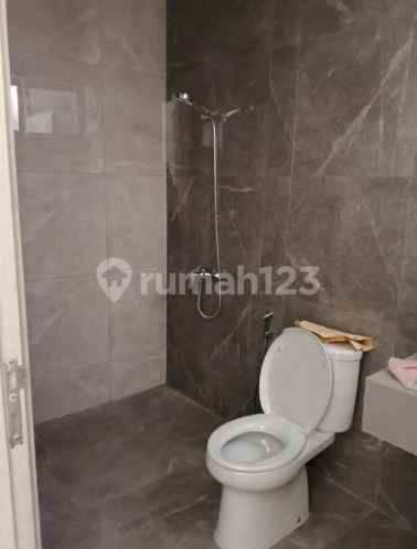 disewakan rumah cluster kelimutu asya jgc