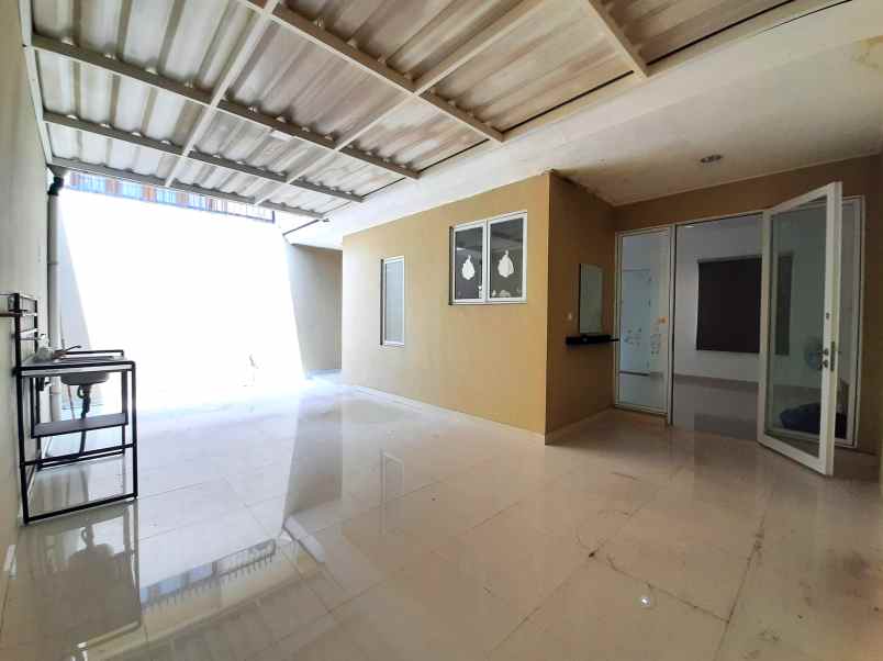 disewakan rumah cluster thames jgc