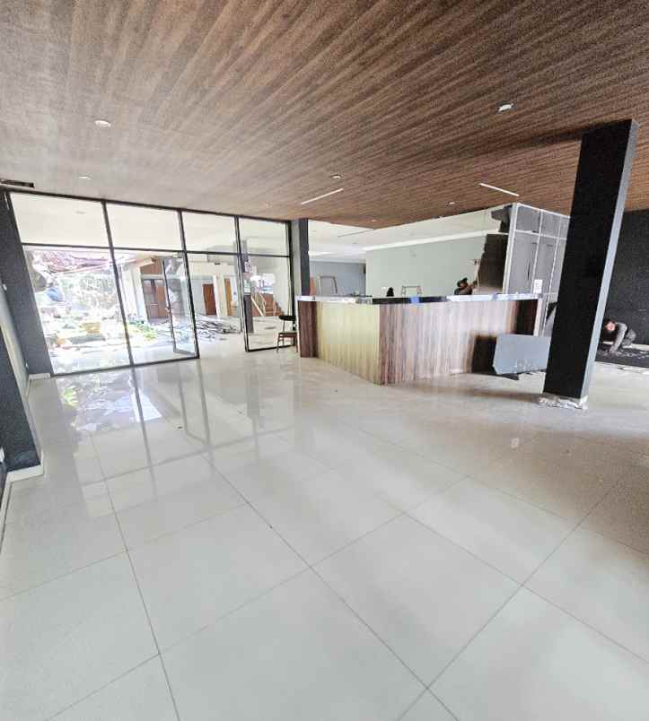 disewakan rumah jl cempaka putih tengah 27