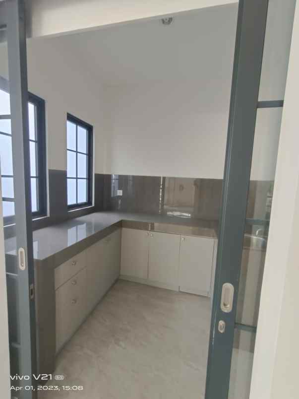 disewakan rumah lavon swan city cluster