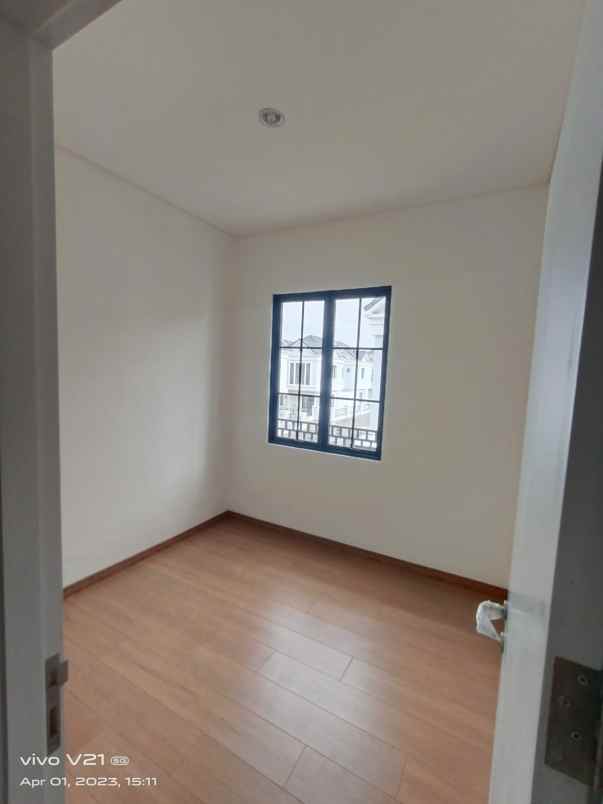 disewakan rumah lavon swan city cluster