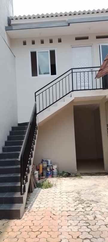 disewakan rumah mayjen sungkono surabaya