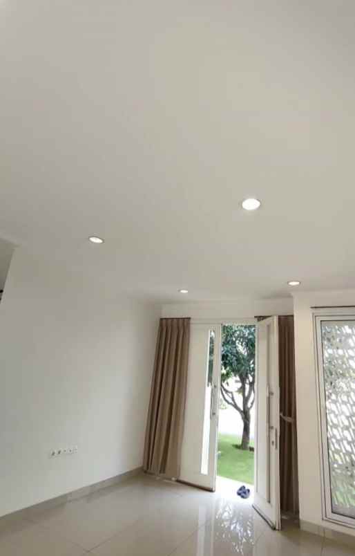 disewakan rumah summarecon