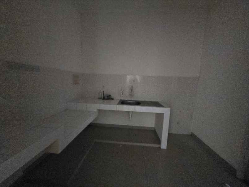 disewakan rumah suvarna sutera cluster bahana