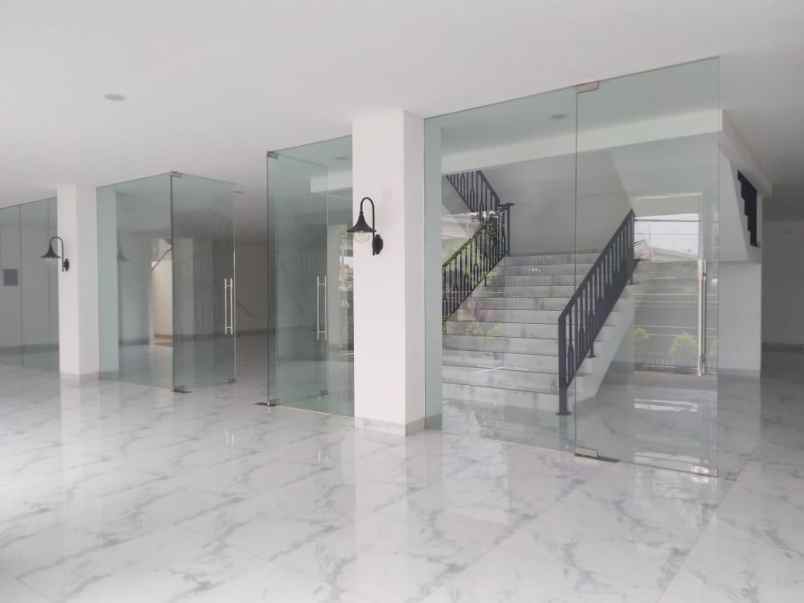 gedung perkantoran kalimalang soho jakarta timur