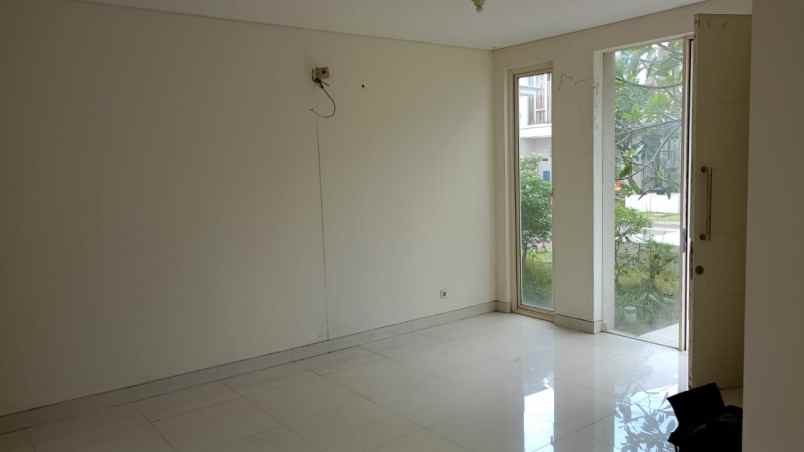 grand pakuwon cluster adelaide 2 lantai