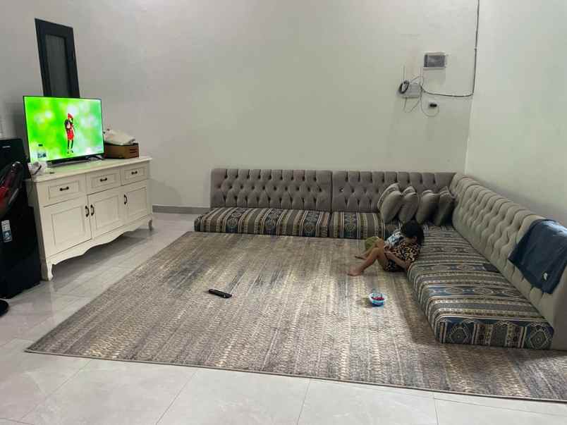 jual cepat rumah modern minimalis di ciledug