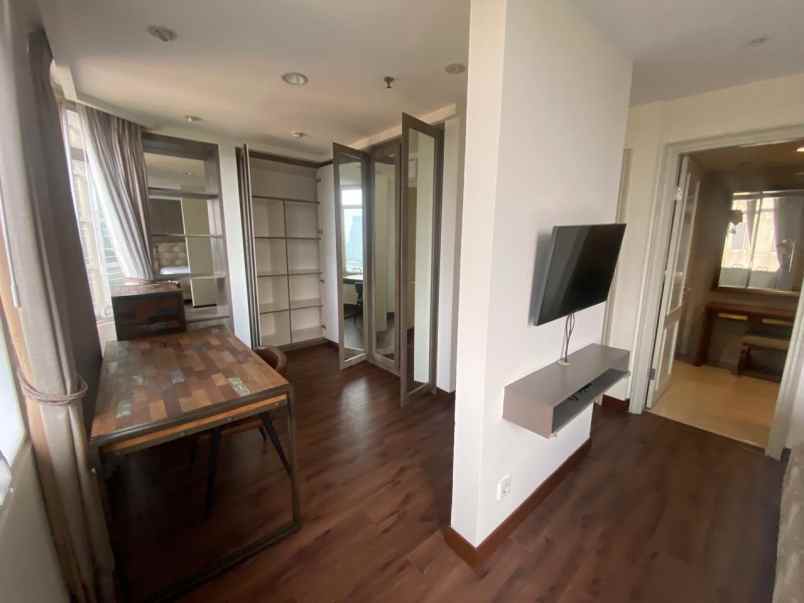 jual dan sewa apartemen 2 bedrooms plus 1 slipi