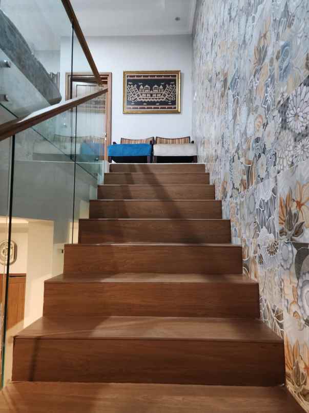 jual rumah komplek di victoria