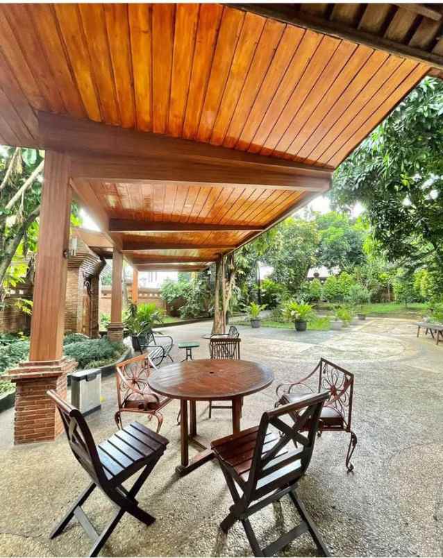 jual rumah mewah di perum gallery bintaro