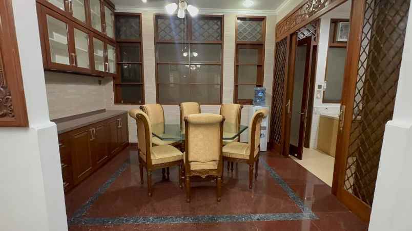 jual sewa rumah x kedubes di area senopati