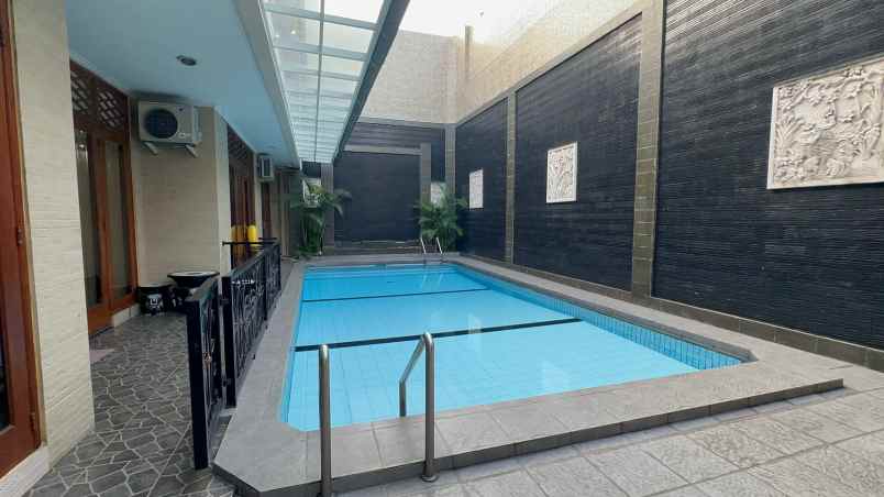 jual sewa rumah x kedubes di area senopati
