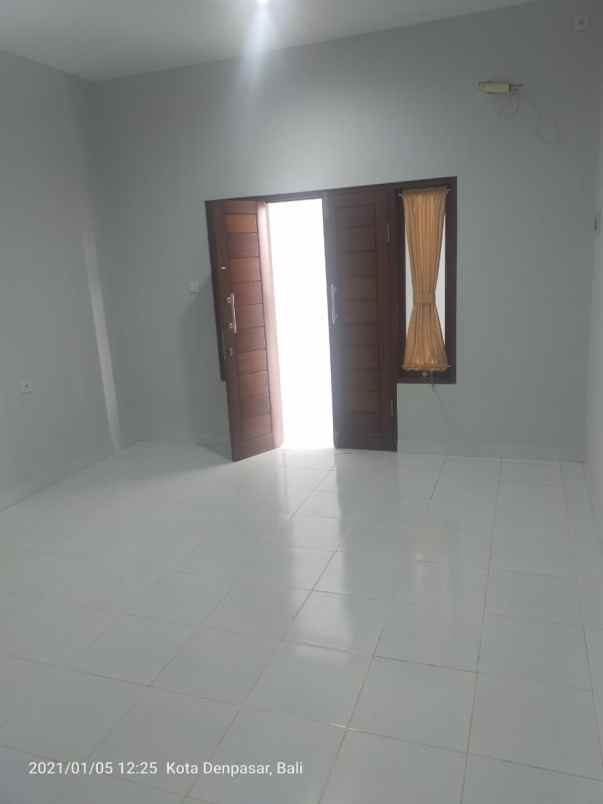 kost elit dekat mcd kfc dan living word denpasar bali