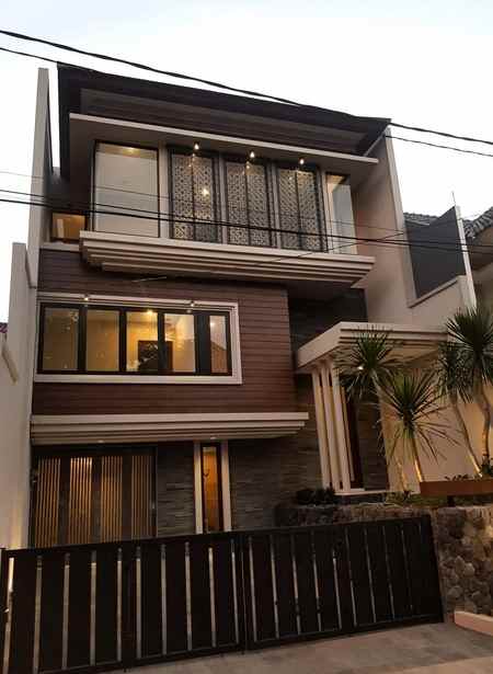 modern luxury 3 lantai di galaxy bumi permai araya